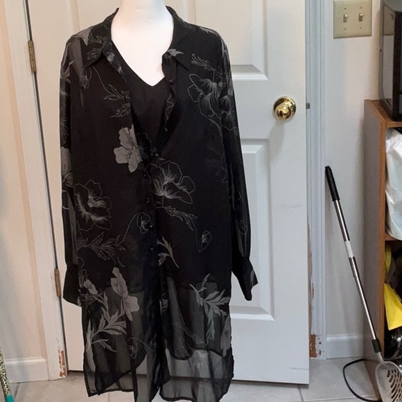 SUSAN GRAVER STYLE SET OF TWO TANK TOP AND OUTER TOP SIZE LARGE NWT - Picture 1 of 9